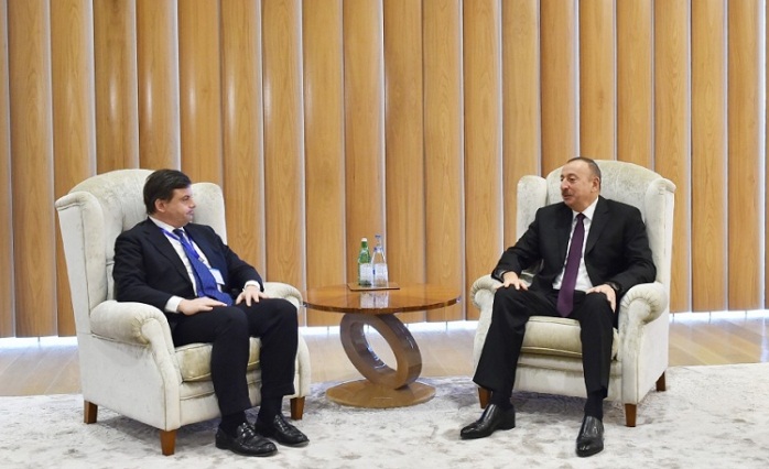 President Ilham Aliyev meets with Italian economic development minister 